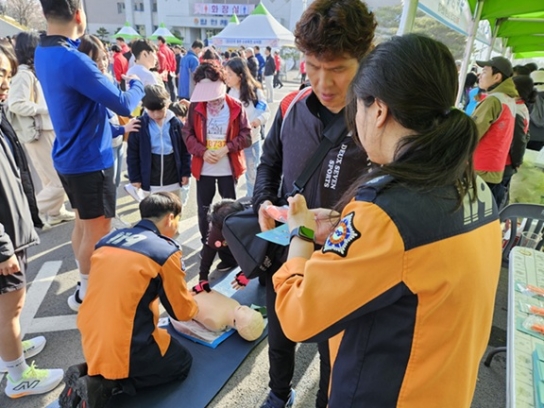 경상남도 안전체험관, 황매산 철쭉제에서 만나는 ‘찾아가는 안전체험부스’ 운영