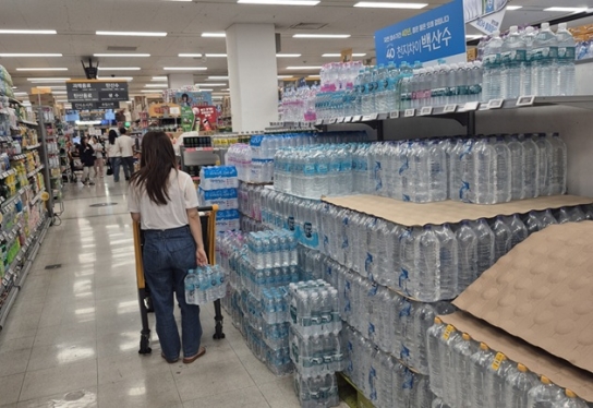 경남도, 여름철 대비 먹는샘물 집중점검 돌입!!